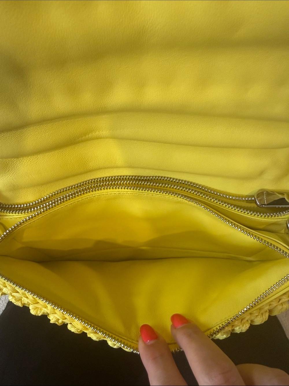 Salvatore Ferragamo Viva crochet shoulder bag - Picture 7 of 10